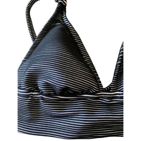SHADE & Shore Swimsuit Bathing Suit Top Black & White Size S 4-6 NWT $23 - Picture 2 of 10